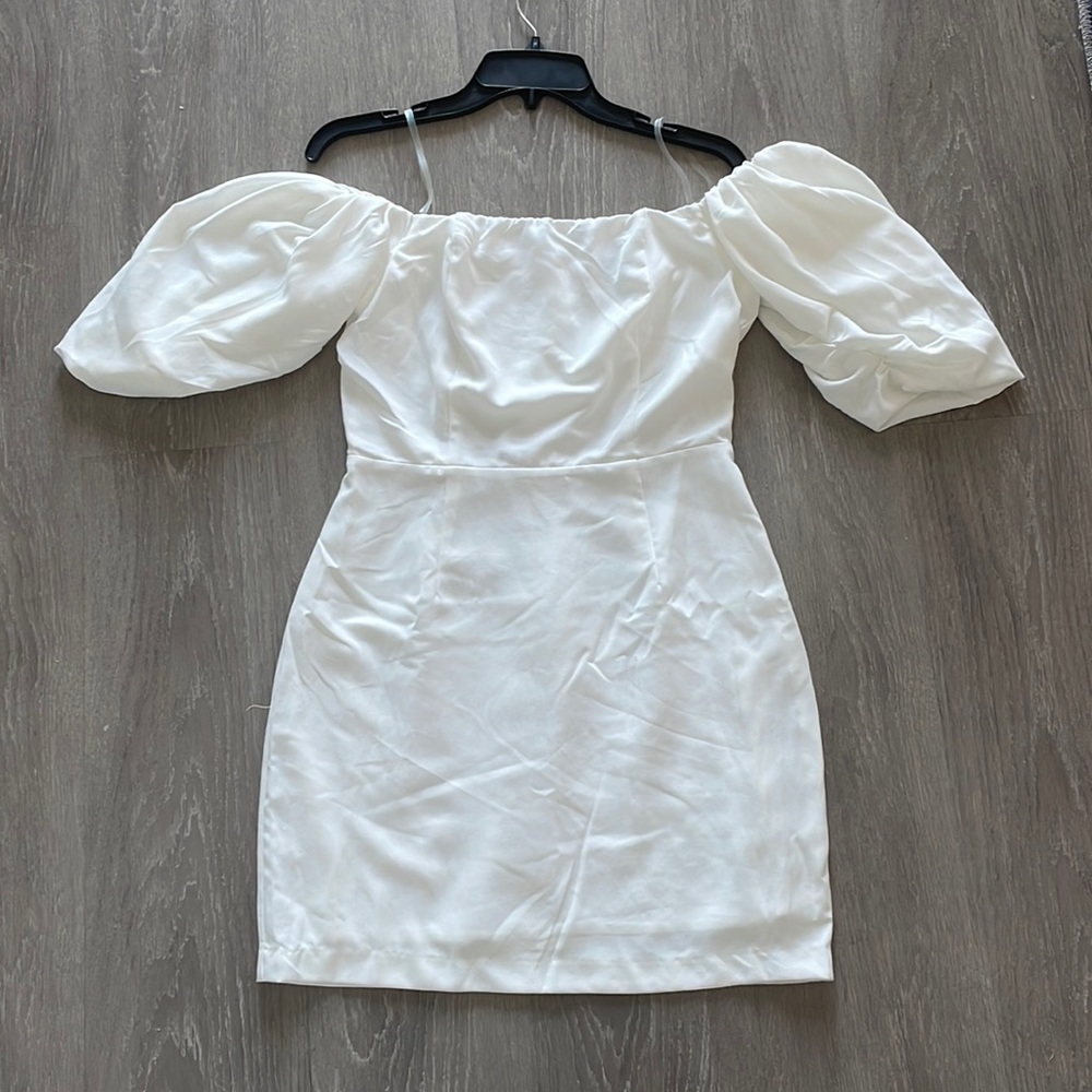 NWOT off the shoulder white dress